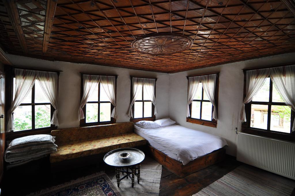 Haci Sakirler Konagi Mudurnu Room photo